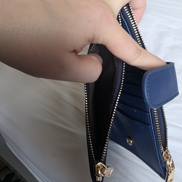 MAZE EXCLUSIVE Navy Blue Wallet with Gold Zipper NWT - Picture 8 of 11